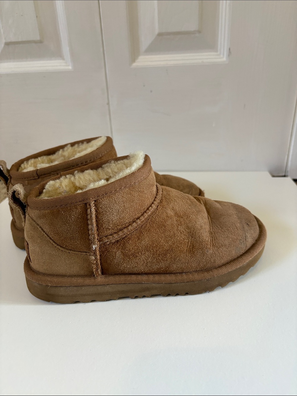 UGG Kids Chestnut Suede Shearling Booties